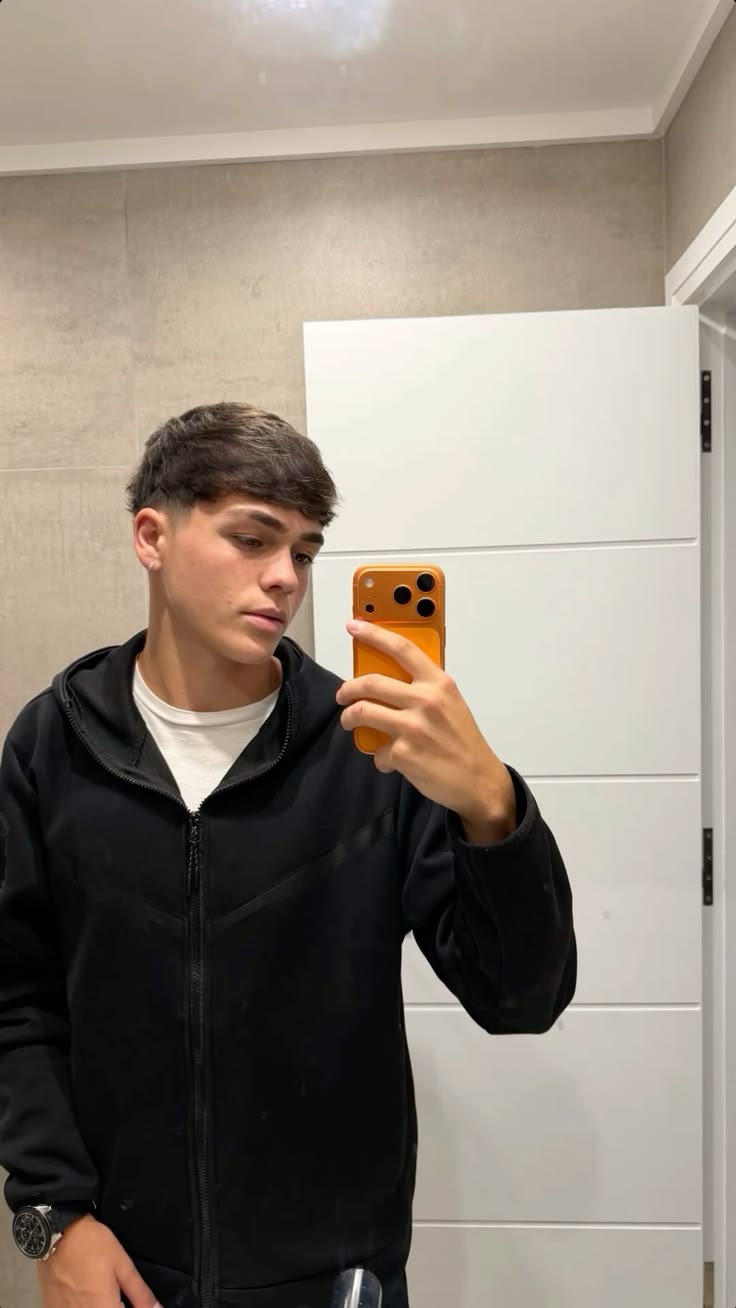 Lucas M.